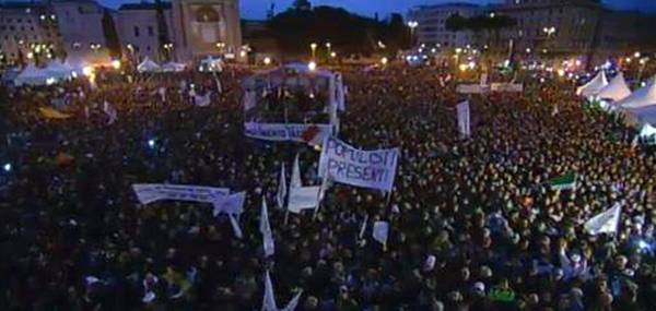 E’ stato il più grande comizio della campagna elettorale. E’ stata una grande protesta contro Pd, Pdl, Udc, Monti, Lega