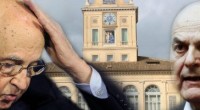 Redazione di Operai Contro, fallito il tentativo di Bersani, il cerino è passato a Giorgio Napolitano Ci dormirà sopra e sabato mattina, alla vigilia di Pasqua, comunicherà la sua scelta. Un bivio: o governo del presidente con Bersani, Berlusconi e Monti, la grande ammucchiata o dimissioni anticipate. Arduo trovare altre alternative dopo oggi. Il Pdl ha insistito: “O governo di larghe intese o voto”. Ciò che è certo, invece, è che sono state 24 ore interlocutorie, con l’unica, vera novità rappresentata dal sì del Pd all’ipotesi di un esecutivo del presidente. Del resto per un anno il Pd di Bersani ha governato con Berlusconi, […]