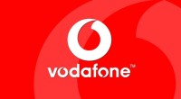 Vodafone Spagna ha comunicato ai sindacati l’apertura di una consultazione sul piano di ristrutturazione che prevede 1.075 licenziamenti, il 25 per cento del totale. Entro 30 giorni da oggi le parti dovranno trovare un accordo che, secondo i sindacati, si annuncia ”molto complicato”. I sindacati sono preoccupati anche per il futuro dei dipendenti che dovranno lasciare il posto di lavoro, perche’ l’eta’ media dei dipendenti di Vodafone Spagna e’ di 38 anni, quindi e’ pressoche’ impossibile avviare un processo di pensionamento. Nel marzo dello scorso anno Vodafone Spagna e sindacati raggiunsero l’accordo per il rinnovo del contratto collettivo che […]