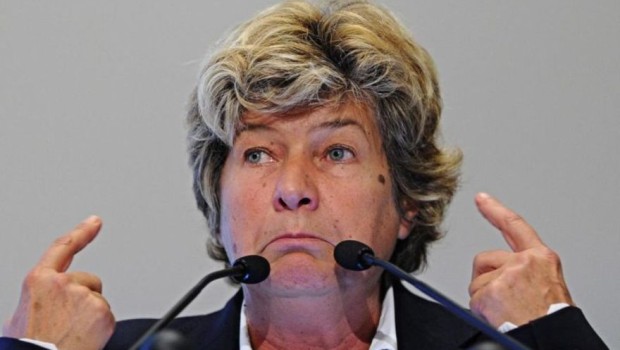 Redazione di Operai Contro, il segretario generale della Cgil Susanna Camusso parlando delle recenti elezioni amministrative, nel suo intervento alla festa di LiberEtà a Milano ha affermato: “Le parole che dobbiamo provare a introdurre sono partecipazione, trasparenza e inclusione. In primo luogo la partecipazione, perché altrimenti non c’è nessuna prospettiva politica e si crea una progressiva sfiducia nelle istituzioni”. Susanna Camusso si prepara a diventare deputato e cerca i suoi elettori tra i pensionati. Molti di noi pensionati non andiamo più a votare. Le nostre pensioni sono miserabili, non come la pensione della Camusso e degli altri dirigenti sindacali. […]