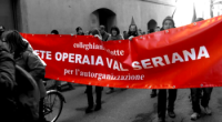 Caro Operai Contro Ho scoperto che esistono anche le “quirinarie”. Che bella la democrazia, una farsa quotidiana se non avessimo a che fare con la cassa integrazione che sta finendo e siamo senza prospettive. Fornero insiste: con il governo in scadenza niente decreti per la cassa integrazione”, in compenso la Gabanelli ha vinto le “quirinarie”, e “Grillo si tiene anche la carta Rotodà”. Operai, dobbiamo contare sulle nostre forze, resistiamo ai licenziamenti, occupiamo le fabbriche. Operai della Valseriana. in cassa integrazione.  
