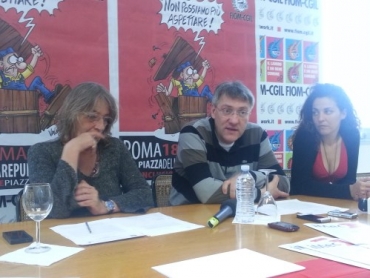 Redazione di Operai Contro, sono uno dei tanti operai che non partecipa alla manifestazione di Roma indetta dalla FIOM. Sono stanco delle processioni del sabato. Landini afferma che la manifestazione della Fiom di sabato 18 maggio dal titolo ‘Non possiamo più aspettare’ “non è una manifestazione contro qualcuno ma di proposta per rivendicare il cambiamento”. Andiamo dal papa a chiedere il miracolo. Maurizio Landini, presenta la manifestazione delle tute blu della Cgil a Roma, sottolineando che “le scelte del governo Berlusconi e Monti sono all’origine della situazione pesantissima che stiamo vivendo. C’è bisogno- prosegue il leader dei metalmeccanici della Cgil- di rimettere al […]
