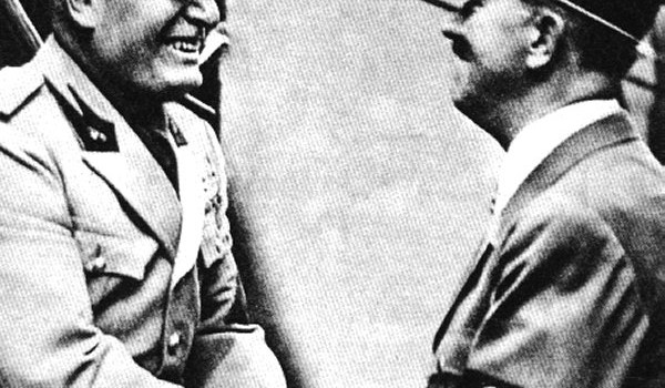 Operai Contro, Ho sentito alcuni giorni fa il discorso che Letta ha fatto a Berlino alla conferenza stampa con la Merkel. Egli ha detto (all´incirca)che: quando l´Italia e la Germania hanno lavorato assieme, hanno sempre saputo risolvere i problemi dell´Europa” . Mi viene in mente una storia di alcuni anni fa , quando due persone, uno italiano e uno tedesco, hanno pensato di mettersi assieme. Uno si chiamava Benito Mussolini e l´altro Adolf Hitler. Un lettore