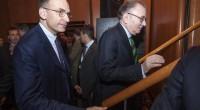 Redazione, Non avevamo dubbi , ancora una volta i politici di governo si confermano al servizio dei padroni.Ieri il premier Enrico Letta nel suo intervento all’ Assemblea annuale di Confindustria, davanti alla platea composta da imprenditori e politici del PD e del PDL ha dichiarato esplicitamente : ” siamo dalla stessa parte , la politica forse troppo tardi ha capito la lezione, ma ora deve applicare quello che ha capito .” Ma certamente, è chiarissimo , i nuovi politici hanno capito bene la lezione e non perderanno tempo per sostenere gli interessi dei padroni che rischiano i loro profitti.I […]