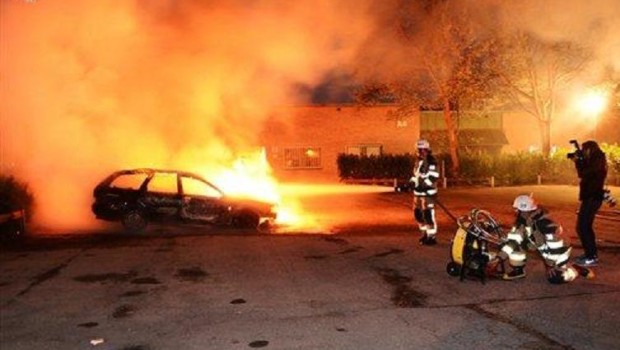 I GIOVANI DISOCCUPATI ALLA TESTA DELLA RIVOLTA    