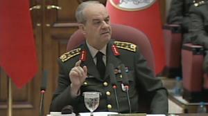 RASSEGNA STAMPA Turchia – Il processo per complotto segnala una spaccatura politica per Erdogan EMRE PEKER –       Uso del giudiziario nella lotta intestina del partito turco al governo (AKP), con richieste di sentenze esemplari contro generali legati ad Erdogan: –       La decennale lotta contro le forze armate è stata uno dei fattori di intesa nell’AKP: i generali turchi hanno deposto 4 governi dal 1960, e comandano la seconda maggiore forza Nato, dopo quella USA. –       Con l’apparente marginalizzazione dei militari si starebbero sfilacciando i legami tra Erdogan e Fetullah Gulen, un imam turco che abita negli Usa e leader […]