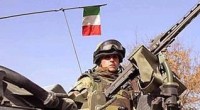 Redazione di Operai Contro, le truppe dell’esercito della repubblica dei padroni italiani proseguono nella loro guerra di occupazione dell’Afghanistan. Molte volte sono apparsi articoli di denuncia dell’aggressione al popolo Afghano. Denunce che dimostravano che l’occupazione dell’Afghanistan non ha niente di umanitario. Le truppe di diversi paesi occidentali sono anni che occupano l’Afghanistan e con i loro bombardamenti hanno fatto migliaia di vittime civili. L’occupazione ha dato vita ha un movimento Afghano di resistenza Quando si scatena una guerra si uccide e si viene ucciso. Ieri in un attacco contro i militari italiani in Afghanistan: uno e’ morto, tre sono […]