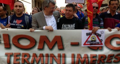 Redazione di operai Contro,  si è svolto presso il ministero dello Sviluppo economico l’incontro sullo stato di reindustrializzazione e rioccupazione dell’ex FIAT di Termini Imerese La reindustrializzazione è’ un fallimento I rischi per il padrone e i sindacati sono alti. La situazione di crisi finanziaria e di mancata attuazione del piano industriale e occupazionale della società Blutec rischia di far saltare la presa per il culo del padrone e dei sindacati. I sindacati FIOM-FIM- UILM hanno paura. Hanno sostenuto la reindustrializzazione fatta dalla BLUTEC ( Una delle tante facce con cui si presenta il padrone FIAT per prendere soldi […]