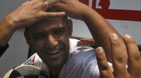 Mahmoud Sarsak è, anzi era una giovane promessa della nazionale di calcio palestinese. Il 22 luglio 2009 è stato arrestato e poi detenuto senza processo per tre anni nelle carceri israeliane, da cui è uscito solo l’anno scorso dopo un lungo sciopero della fame che ha debilitato alcuni suoi organi vitali. Sarsak due settimane fa era a Londra e durante il 37mo congresso Uefa ha consegnato al presidente Platini una richiesta formale affinché a Israele non fosse concesso di ospitare l’Europeo Under 21. Un appello cui ha fatto seguito quello promosso dall’arcivescovo sudafricano Desmond Tutu, dal regista britannico Ken Loach e altri, concordi nel ritenere “sconvolgente che la Uefa dimostri totale insensibilità nei confronti […]