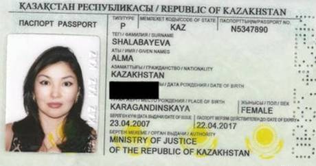 Redazione di operai contro, Alma Shalabayevaè la moglie del dissidente kazako è stata espulsa dall’Italia e consegnata al dittatore Kazako. Gli interessi dei padroni italiani in Kazakistan sono molti. “A seguito della revoca del provvedimento di espulsione, che verrà immediatamente resa nota alle autorità kazake attraverso i canali diplomatici, la signora Alma Shalabayeva potrà rientrare in Italia, dove potrà chiarire la propria posizione”. E’ quanto si legge in un comunicato di Palazzo Chigi. Peccato che Alma è stata posta agli arresti dal dittatore Un governo tanto servile con i dittatori non si era mai visto Un lettore