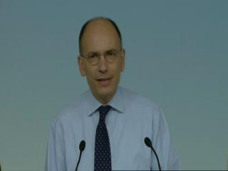 Egregio Direttore figli della borghesia piccola e grande, cosidetti “naturali”, perché nati fuori dal matrimonio, d’ora in avanti con la nuova legge, potranno anche loro a pieno titolo, partecipare in egual misura alla torta di famiglia. Per i figli dei meno abbienti nati fuori dal matrimonio, c’è poco da esultare, non ci sono torte da spartire, ma l’osso spolpato di famiglia, ristretta o allargata che sia. La civiltà capitalistica è una barbarie per l’umanità, che riconosce al massimo le “disuguaglianze” al suo interno, come nel caso dei figli “naturali”, che ora saranno riconosciuti e non più “illegittimi”. Gli operai […]