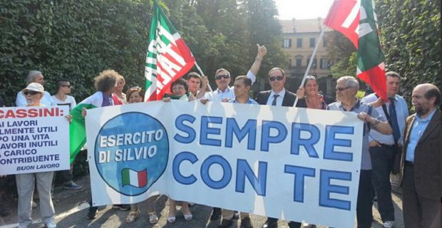 Egregio Direttore nel paesino di Sant Ilario la Bocca di Rosa di De Andrè “lo faceva per passione”. Non altrettanto le tante bocche di rosa sfilate ieri ad Arcore. Qui la passione è solo quella del portafogli. Sono arrivati,  cantanti attempate e “olgettine”, amici degli animali e Jene in postura eretta,  politici e loro amici, insomma un campione di quella parte di società, che per mantenersi nell’agiatezza opera nel mercimonio a 360 gradi, a spese di chi si trova sui gradini più bassi della società. Dice la cronaca che gli avvocati di Cazzo Berluscazzo gli abbiano imposto  di tacere, […]