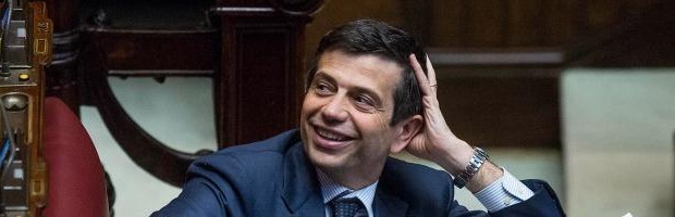  sono più gli anni celesti, quando i soldi piovevano come temporali d’agosto, ma seppur nelle ristrettezze ci sono enti pubblici che continuano a finanziare il Meeting di Comunione e liberazione, magari con delibere firmate nel periodo di quasi ferie, giusto per non fare rumore. Certo, fino a due anni fa, in piena era formigoniana, a partecipare con i loro stand erano sette Regioni, tre Province e due ministeri, per un fatturato totale che si aggirava attorno agli otto milioni e mezzo di euro. Oggi, in periodo di spending review, le Regioni presenti sono rimaste tre. LaLombardia, naturalmente, nonostante sia scesa dagli […]