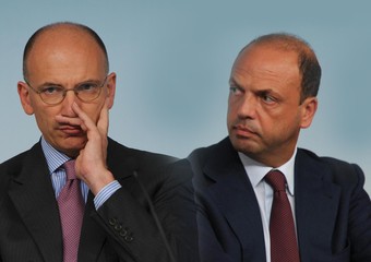 Egregio Direttore   è un comodo pretesto per Pd e Pdl seduti in parlamento: tenere in piedi Berlusconi se no cade il governo, oppure estrometterlo dal parlamento come ha sancito la sua condanna? Passano le settimane intorno a questo scacciapensieri trasformato in “scontro” da Napolitano Pd e Pdl, con  stampa e tivù a fare da gran cassa. Ma cosa c’è di vero dietro questo “scontro”? Perchè l’eventuale caduta del governo viene presentata come il diluvio universale? Cosa temono Napolitano, Pd e Pdl? Temono di dover allargare la spartizione della torta in caso di un rimpasto di governo? O temono […]