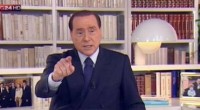 Redazione di Operai Contro, E’ durato 16 minuti il videomessaggio di Silvio Berlusconi. Il leader del Pdl ha parlato del suo futuro dicendo che “decaduto o no” continuerà a esercitare il suo ruolo. Appello agli italiani: “reagite, fate qualcosa di forte”; poi l’attacco alla magistratura: “sono diventati il contropotere dello Stato”. Operai l’italia dei borghesi è nella merda. Lo scontro tra politici e magistrati è sempre più aspro. Un governo Letta che si regge sull’accordo Pd-Pdl I borghesi sono al lumicino Operai organizziamoci Un operaio di Milano