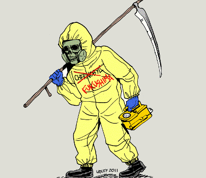 Era tutto vero: il pericolo Fukushima comincia solo adesso e il Giappone non sa come affrontarlo. Le autorità hanno finora mentito, ai giapponesi e al mondo intero: Fukushima era una struttura a rischio, degradata dall’incuria. Un impianto che andava chiuso molti anni fa, ben prima del disastro nucleare del marzo 2011. Da allora, la situazione non è mai stata sotto controllo: la centrale non ha smesso di emettere radiazioni letali. Tokyo finalmente ammette che, da mesi, si sta inquinando il mare con sversamenti continui di acqua radioattiva, utilizzata per tentare di raffreddare l’impianto. Ma il peggio è che nessuno […]