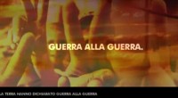 Caro Operai Contro facciamo guerra alla guerra organizzandoci in ogni paese contro il nemico: i padroni, la borghesia e le loro forme politiche. Operai costruiamo il nostro Partito. Combattiamo i padroni mentre per farsi la guerra commerciale fra di loro, aumentano il nostro sfruttamento e ci licenziano. La guerra armata è la continuazione della guerra della commerciale. Guerra alla guerra. Obama è impaziente. Non vede l’ora di aggredire militarmente la Siria, ma non vuole prendere da solo la decisione. Aspetta e invita il Congresso americano a dare il via libera. Anche l’unione europea fa stare in pena Obama, perché […]