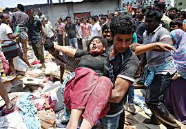 RASSEGNA STAMPA Lotte operaie, Bangladesh       PATRICK BARTA e   SYED ZAIN AL-MAHMOOD –          Continuano le prevaricazioni e le violenze fisiche del padronato nei distretti tessili del Bangladesh per impedire che i lavoratori si organizzino, –          nonostante la pressione internazionale per il miglioramento delle condizioni di lavoro e di diritti dei lavoratori seguita alla tragedia dello scorso aprile della fabbrica tessile di Rana Plaza, Bangladesh (nel crollo della quale morirono 1129 lavoratori, che erano stati costretti ad entrare in fabbrica, nonostante fossero comparse crepe nella struttura) e dell’incendio che nel novembre 2012 uccise 112 operai; e nonostante la sottoscrizione di un Accordo per la […]