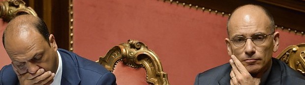 Redazione di Operai Contro, Martedì i gangster avranno l’incontro decisivo Comunque vada a finire per noi operai non cambierà niente Miseria, cassa integrazione, licenziamenti Operai, la borghesia è alla canna del gas Operai, i padroni non riescono più a gestire lo Stato Operai è il nostro momento Operai organizziamo il nostro partito Un operaio di Pomigliano  