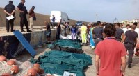 Redazione di Operai Contro, la strage continua. Naufragio a Lampedusa, almeno 82 morti per ora A bordo erano in 500, solo 150 per ora sono stati tratti in salvo. Il bilancio si aggrava di minuto in minuto. Hanno dato fuoco a una coperta per ‘farsi notare’ dagli isolani Sono 82 i corpi recuperati fino ad ora nel naufragio avvenuto davanti alle coste di Lampedusa. Tra di loro anche donne e bambini. Lo ha detto all’ANSA tra le lacrime il sindaco di Lampedusa Giusi Nicolini. I migranti soccorsi e salvati sono circa 150 ma diverse fonti sottolineano che il bilancio, sia […]