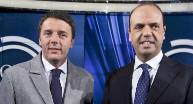 Redazione di Operai Contro. Enrico Letta è convinto che noi operai siamo dei coglioni. Dopo averci asfissiato che grazie a lui nel 2013 uscivamo dalla crisi, ora rompe con la svolta generazionale. Secondo Enrico Letta, lui, Renzi e Alfano rappresentano una novità Enrico Letta, ex presidente dei giovani democristiani, margherita, Pd. Enrico Letta ha il grande merito di essere il nipote di Gianni Letta per anni maggiordomo del pregiudicato Berlusconi. Dov’è la novità? Matteo Renzi, Ha lavorato con varie responsabilità per la CHIL Srl,[11] società di servizi di marketing di proprietà della sua famiglia. E’ passato dal Parito popolare alla Margherita, […]