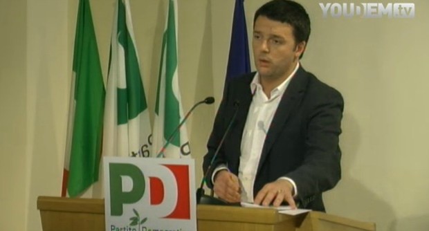 Caro Direttore, nella sua prima uscita pubblica come capo del governo, Renzi ha improvvisamente perso la lingua quando doveva incontrare gli operai. Nonostante fosse in programma, che si è rifiutato di incontrare la delegazione operaia dell’Electrolux di Porcia, dopo aver incontrato studenti, imprenditori e sindaci, a Renzi come alla rana dalla bocca larga si è ermeticamente chiusa la bocca. I commenti fra giornalisti presenti sono: 1) “giallo sul mancato confronto con le rappresentanze sindacali e una delegazione di operai Electrolux”. 2) “Non è certo un buon modo per cominciare ad affrontare il tema delle crisi industriali, vera emergenza del […]