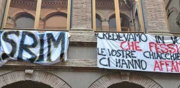 dal messaggero TERNI – Si torna al punto di partenza. Il salvataggio dell’Isrim si allontana. A denunciare una situazione di grande incertezza sono i sindacati. «Avendo registrato la disponibilità, nei fatti, attraverso la costituzione di Umbria Risorse, di due imprenditori ternani, Giuseppe Mascio e Ivano Emili, di presentare un progetto ai liquidatori della società Isrim, evitando il fallimento e – scrivono in una nota Cgil, Cisl e Uil – favorendo una azione di rilancio, l’Asm Terni, a parole ha dichiarato di essere della partita presentando un piano industriale ed impegnandosi per una serie di passaggi obbligati, con il Cda […]