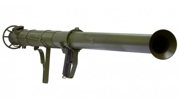 Operai contro, i borghesi sperano e le tentano tutte Sono convinti che usciranno dalla crisi con la politica monetaria La crisi è una crisi di sovrapproduzione Draghi darà 60 miliardi al mese alle banche, ma non usciranno dalla crisi. Le banche diventeranno più ricche e noi operai sprofonderemo nella miseria La terza guerra mondiale è iniziata Un lettore dal fatto quotidiano Funzionerà? Dopo l’annuncio di Mario Draghi sul maxi-piano di acquisto di titoli di Stato da parte della Banca centrale europea, questa è la domanda obbligata. La risposta giusta, ovviamente, non c’è. Per averla bisognerà attendere almeno l’estate, quando il “bazooka” […]