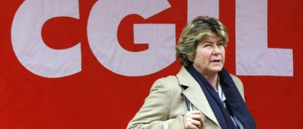 Il Foglio Bianco Posted: 24 Feb 2015 11:53 AM PST La Cgil ha segnato il suo punto più basso con la discussione dell’ultimo direttivo nazionale. Non solo non c’è nessuna continuità dell’iniziativa contro le politiche del governo ed in particolare il Jobs Act, ma proprio non c’è alcuna idea concreta di come fronteggiare il perdurare dell’aggressione di governo e padronato alla condizione del lavoro. Nessuna idea di quali politiche rivendicative sostenere, di come agire per riunificare il lavoro, lottare contro la precarietà,  aprire vertenze per la stabilizzazione. Nessuna idea su come esprimere sostegno concreto alla lotta del popolo greco […]