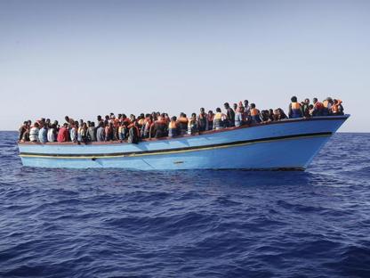 Redazione di Operai Contro, i padroni occidentali con in testa l’Italia stanno preparando un blocco navale delle coste libiche per sterminare un milione di immigrati I padroni occidentali non sono contenti: malgrado la strage nel mediterraneo qualche immigrato riusciva ad arrivare in Europa. Hanno deciso di preparare un blocco navale per sterminare gli immigrati Questo è un crimine contro l’umanità, ma nessun maiale di giornalista oserà denunciarlo Solo gli operai possono far sentire la loro lotta contro questo crimine Operai aiutateci Un senegalese Dal Corriere «C’è una misura che l’Unione Europea può prendere subito: presidiare in forze il mare […]