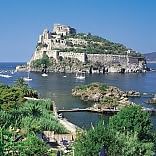 Redazione, questa è la solita balla Il Pd ha fatto un po di affari con la lega delle cooperative Smettiamola Renzi ha detto che fare affari non è reato Un militante del  Pd di Ischia l sindaco di Ischia, Giuseppe ‘Giosi’ Ferrandino, del Pd e altre nove persone, tra cui dirigenti del colosso delle cooperative Cpl Concordia sono state arrestate dai carabinieri del Comando tutela ambiente nell’ambito di una inchiesta della procura di Napoli su tangenti pagate per la metanizzazione dei comuni dell’isola campana. Lo apprende l’Ansa da fonti investigative. I reati contestati, a vario titolo, vanno dall’associazione per […]