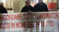 Redazione di Operai Contro, siete uno dei pochi giornali operai che da notizie sugli operai assassinati dai padroni Vi prego di ripubblicare la notizia dell’assoluzione, fatta dal tribunale di Milano: “Resta senza un colpevole la morte di otto operai della centrale termoelettrica Enel di Turbigo, in provincia di Milano, colpiti da mesotelioma pleurico che secondo l’accusa sarebbe stato provocato dalle polveri di amianto respirate tra gli anni ’70 e ’80. Il Tribunale di Milano ha infatti assolto “per non aver commesso il fatto” quattro ex dirigenti Enel ed ex responsabili della centrale imputati per omicidio colposo. ” I giudici […]