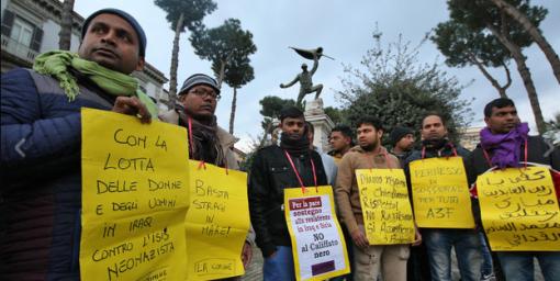 Solidarietà ai lavoratori bengalesi e agli emigranti africani! Siamo qui oggi anzitutto per esprimere la nostra solidarietà ai lavoratori e ai giovani bengalesi che negli ultimi mesi sono stati oggetto di molti episodi di insulti, pestaggi e rapine. A compiere questi atti di violenza sono stati, per lo più, piccoli gruppi di giovani teppisti italiani, che restano impuniti e si sentono autorizzati a continuare perché le istituzioni statali, ogni giorno e in ogni campo, sono le prime a discriminare, inferiorizzare e criminalizzare le popolazioni immigrate. I lavoratori immigrati, le lavoratrici immigrate servono, anzi: sono assolutamente indispensabili pensiamo solo a […]