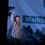 Redazione di Operai Contro, anche in Spagna gli astensionisti sono il primo partito. Il 51% non è andato a votare. Il resto dei partiti si dividono il 49% dei voti Possono dire ciò che vogliono questa è la realtà Vi mando un articolo della Repubblica Un vostro affezionato lettore MADRID – Il duello tra la “vecchia” e la “nuova” politica in Spagna è appena iniziato, ma dai risultati di queste amministrative il quadro è chiaro:  le forze emerse dal basso, Podemos e Ciudadanos, entrano da protagoniste nelle istituzioni locali, il primo importante test in vista delle elezioni politiche di […]