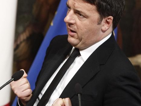 Redazione di Operai Contro, il gangster Renzi è contro il giustizialismo. Padroni assassini, politici ladri e corrotti, amministratori mariuoli, sono sempre stati assolti dalla magistratura dello stato italiano Il gangster Renzi ha ragione. Non basta un avviso di reato per fare di un padrone, un politico, un amministratore, un delinquente C’è il primo grado, l’appello, la cassazione e poi se non c’è l’assoluzione c’è la prescrizione. Operai, dobbiamo smetterla con la fiducia nella giustizia dello stato dei padroni, il gangster ha ragione Operai l’unica fiducia che dobbiamo avere è quella nella nostra organizzazione e nella nostra lotta Solo quando […]