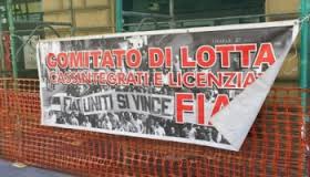 Le elezioni comunali a Napoli stanno caratterizzando questa città come il laboratorio sperimentale della “democrazia dal basso” in Italia. Il sindaco De Magistris è ormai apertamente orientato verso una gestione della municipalità aperta all’influsso e alla partecipazione dei “movimenti”, dei “centri sociali”, delle organizzazioni sindacali di base, delle organizzazioni dei disoccupati. Mai la giunta arcobaleno di Napoli è stata più colorata di adesso. L’apertura di De Magistris è ampiamente ricambiata da questi attori. Da un documento di “Massa Critica”, che coinvolge una parte consistente di queste esperienze, del 22 febbraio 2016, titolato “Tutti un passo indietro: decide la città! […]