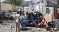 Redazione di Operai Contro, sono molti anni che gli imperialisti hanno dato ai soldati dell’ONU il compito di eliminare i mussulmani dalla Somalia. La guerra va avanti da molti anni e gli imperialisti non vincono Un osservatore ANSA   Almeno 43 soldati sono stati uccisi in un assalto compiuto da un commando di fondamentalisti islamici al-Shabaab in una base usata da truppe etiopi in Somalia. Lo riferisce il Guardian. Stando a quanto si apprende, il commando ha fatto irruzione nella base di Halgan, 300 km a nord di Mogadiscio, dopo aver lanciato un’autobomba all’ingresso; subito dopo c’è uno stato […]