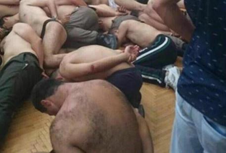 Redazione di Operai Contro, Purghe di massa, arresti: la vendetta di Erdogan contro i presunti autori o sostenitori del fallito sembra non avere fine, Il dittatore turco in una intervista alla Cnn fa sapere che reintrodurrà la pena di morte se il Parlamento la varerà. I padroni Europei e USA fingono di protestare: la Turchia deve garantire la democrazia, no alla pena di morte Voglio porre solo alcune domande: – I padroni Europei e USA sapevano bene che la democrazia borghese in Turchia non esisteva, nonostante ciò hanno fatto dell’esercito Turco il più potente esercito, dopo gli USA, perchè […]