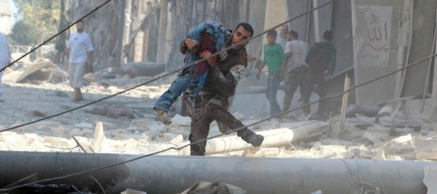 Redazione di Operai Contro, Il tiranno Assad sostenuto dalla triplice Russia-Cina-Iran continuano a massacrare i civili di Aleppo. La crociata guidata dagli USA continua a bombardare i terroristi dell’ISIS. La realtà è che la triplice e la crociata sostengono l’assassino Assad e fanno strage di civili Nel medio oriente nascerà una forza dei giovani arabi alcui confronto l’ISIS sono dei seminaristi Operai, non continuiamo a far finta di niente Guerra alla guerra dei padroni Un Operaio da ilfattoquotidiano Mentre il video del bimbo sopravvissuto a un bombardamento ad Aleppo fa il giro del mondo l’inviato speciale dell’Onu per la Siria, […]