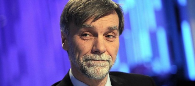 Redazione di Operai Contro, il 29 Giugno 2009 bruciarono vive 32 persone a Viareggio. Ad delle FS era Mauro Moretti. Solo dopo sette anni si arriva ad una richiesta del giudici di una  condanna a 16 anni per Mauro Moretti “I 16 anni all’amministratore delegato di Fs Mauro Moretti per le responsabilità sulla stare di Viareggio? E’ la richiesta del Pm: spero che i giudici abbiamo tutti gli elementi per giudicare in modo equo. Credo sia una sproporzione enorme”. A parlare non è il legale difensore dell’attuale dirigente Finmeccanica – che mentre i pm chiedevano la condanna ritirava un premio in Quirinale […]