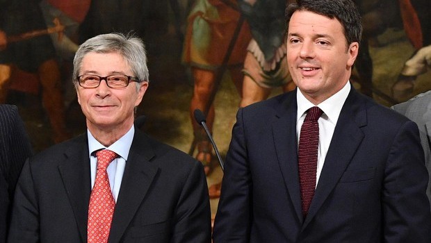 Redazione di Operai Contro, nonostante le deportazioni, sono ancora 2500 i terremotati in tenda sotto l’acqua e il freddo Renzi assicura che verrà ricostruito tutto ”come era prima e più bello di prima”. Intanto non ha ancora firmato il decreto sulla ricostruzione. Ci vorranno sette mesi per l’arrivo delle casette in legno e 50 anni per la ricostruzione. Parola di Renzi Un aquilano CRONACA ANSA Non si placano le scosse ad un mese dal terremoto del 24 agosto che ha distrutto Amatrice, Accumoli, Arquata e Pescara del Tronto e varie frazioni. Intanto a Palazzo Chigi il premier Matteo Renzi, […]