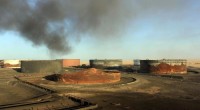 Redazione Sirte non è ancora stata liberata. La Guardia petrolifera al servizio del  premier di Tripoli Fayez al-Sarraj ha lanciato questa mattina un contrattacco per riprendere il controllo dei porti petroliferi di Sidra e Ras Lanuf.Ci sarebbero depositi di greggio in fiamme, con colonne di fumo altissime. La Guardia petrolifera al servizio  del premier di Tripoli Fayez al-Sarraj era stata cacciata dai quattro terminal della cosiddetta Mezzaluna del petrolio (Sidra, Ras Lanuf, Marsa a Brega, Zueitina) appena cinque giorni fa. Le forze del generale Khalifa Haftar, uomo forte di Tobruk, avevano preso i porti quasi senza combattere. Un lettore […]