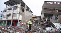 dalla repubblica Alle 18.58 del 16 aprile scorso l’Ecuador è stato squassato da 45 secondi di potentissimo terremoto di magnitudo 7.8 Richter. È il più grave disastro della regione dopo quello di Haiti del 2010. 670 morti, 5000 feriti. 720.000 persone colpite, 250.000 i bambini. Dopo sei mesi il Paese è ancora in stato di emergenza. La stagione delle piogge e la rottura delle condotte idriche hanno alimentato pozze d’acqua stagnante, habitat per le zanzare. Altissimo quindi è il rischio di contagio del virus Zika, così come delle Dengue e del Chikungunya. Tante le ong attive sul territorio. Tra […]