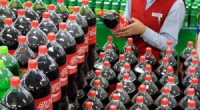 Caro Operai Contro, taglio dei salari, esuberi, salari non pagati. Per questi tre motivi si moltiplicano gli scioperi degli operai cinesi, dipendenti dei due colossi Coca Cola e Sony. Complessivamente nel solo 2015 gli scioperi in tutta la Cina sono stati 2774, secondo i dati di China Labour Bulletin, gruppo di Hong Kong a difesa dei diritti sul lavoro in Cina. Lo sciopero più lungo degli ultimi tempi risale al 2014, migliaia di operai manifestarono di fronte ai cancelli della Yue Yuen, una grande fabbrica che produce scarpe per numerosi brand famosi, come Nike, Adidas e Timberland: a scatenare […]