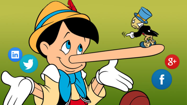 Redazione di Operai Contro, Sul Corriere della sera del 7 novembre, Martina Pennisi ha scritto un articolo sulle bugie che circolando in rete, diventano di difficile smascheramento. Di bufale ne è piena la storia, internet non è niente altro che un nuovo mezzo, un canale attraverso il quale far passare le informazioni. Già duemila anni fa gli imperatori romani erano bravissimi a diffondere bugie colossali, di cui oggi abbiamo un’ampia letteratura. Quindi niente di nuovo, ma solo un adeguamento ai nuovi media. La giornalista cita Quattrociocchi, a capo di un gruppo di ricercatori che ha studiato il fenomeno. La […]