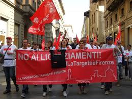 Redazione di Operai Contro, dal 2008 gli operai della Targetti sono costretti ad acccettare loro malgrado gli ammortizzatori sociali (dalla CIG ai Contratti di solidarietà). I sindacalisti ci hanno costretto a votare si all’accordo sulla CIG straordinaria già firmata dai sindacati con la direzione della Targetti Sankey. I sindacalisti hanno detto che dobbiamo essere felici della CIG straordinaria per altri 10 mesi così evitiamo 81 esuberi. Non è vero. Durante il periodo rimarrà aperta una procedura di mobilità incentivata e su base volontaria per un numero massimo di esuberi che scende da 81 a 63  Insomma i sindacalisti d’ora […]
