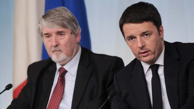 Redazione di operai contro, la corte Costituzionale deve pronunciarsi entro 11 gennaio dul referendum chiesto dalla CGIL di reintrodurre l’articolo 18. Mentre Renzi martellava gli operai con il Jobs act, Camusso faceva un favore a Renzi e al Pd. In sostanza la CGIL invece di opporsi raccoglieva firme. Nessuno del Pd e della CGIL si aspettava la batosta del 4 dicembre Ora Renzi, il Pd e la CGIL devono impedire il referendum Uno che ha votato NO il 4 dicembre  