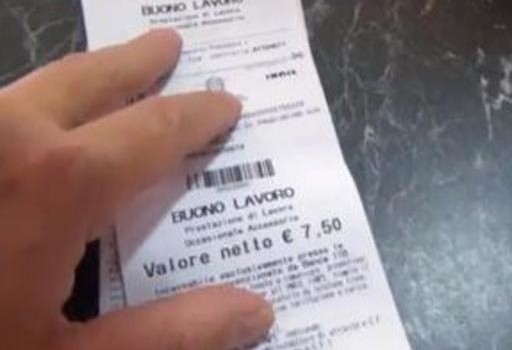 Redazione Operai Contro,  Alcuni dati diffusi in questi giorni dall’Osservatorio del precariato dell’Inps : per quanto riguarda l’utilizzo dei buoni lavoro nel gennaio del 2017  (circa 8,9 milioni di Voucher dal valore nominale di 10 euro)  le vendite sono aumentate del 3,9 % rispetto allo stesso mese del 2016 (circa 8,5 milioni).  Per l’Inps si registra una forte flessione nella crescita a partire da ottobre del 2016 per effetto dell’obbligo di comunicazione preventiva in merito all’orario di svolgimento della prestazione lavorativa.  Ma rimane il fatto che comunque l’utilizzo dei Voucher continua in modo massiccio e indiscriminato da parte dei […]