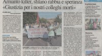 Corteo per ricordare tutte le vittime dell’amianto e del lavoro Il corteo partito dal Centro di Iniziativa Proletaria “G. Tagarelli”  ha visto sfilare tante persone. Dietro lo storico striscione del Comitato che recita “Per ricordare tutti i lavoratori uccisi in nome del profitto” e la bandiera rossa listata a lutto portata da una vittima dell’amianto, tante persone.  Anche quest’anno la partecipazione è stata numerosa. Il corteo, accompagnato dalle note gioiose della Banda degli Ottoni a Scoppio, si è ingrossato sempre più. Dietro lo striscione portato dalle donne (mogli e famigliari delle vittime, fra cui la vedova di Tiberio Paolone […]