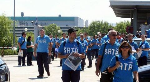 Siamo alcuni Rsa e iscritti Fiom della FCA di Melfi e denunciamo la situazione di stallo che si è venuta a creare in fabbrica. La Fiom della Basilicata ormai non ci supporta in niente e ci sentiamo abbandonati a noi stessi. Per fare in modo che tutti capiscano quale situazione stiamo vivendo possiamo dire che dopo due anni che chiediamo che si nominino i membri del direttivo siamo ancora al punto di partenza. Abbiamo chiesto quantomeno di incontrarci più spesso per discutere dei tanti problemi che ci sono qui a Melfi: cassa integrazione che aumenta sempre più, lavoratori senza […]